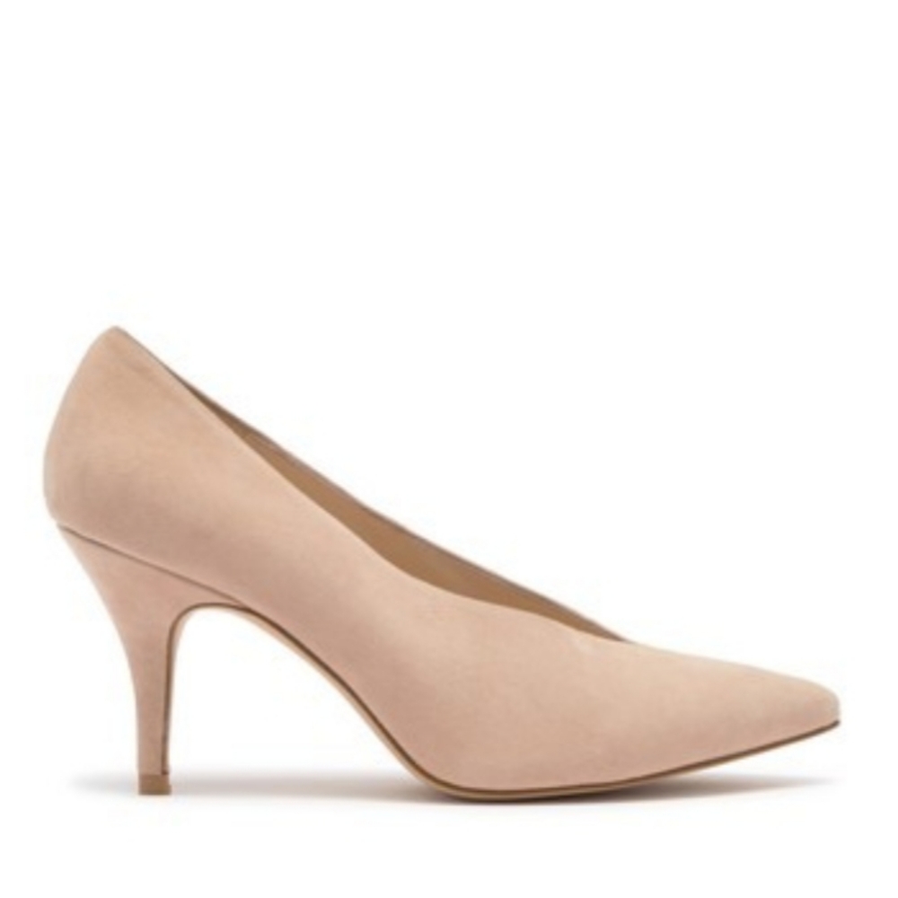 Pelle Moda Nikita Pump Suede women's sz 5 in Sand